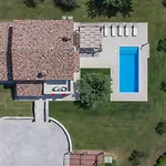 Blog 1 By Interhome * Vošteni