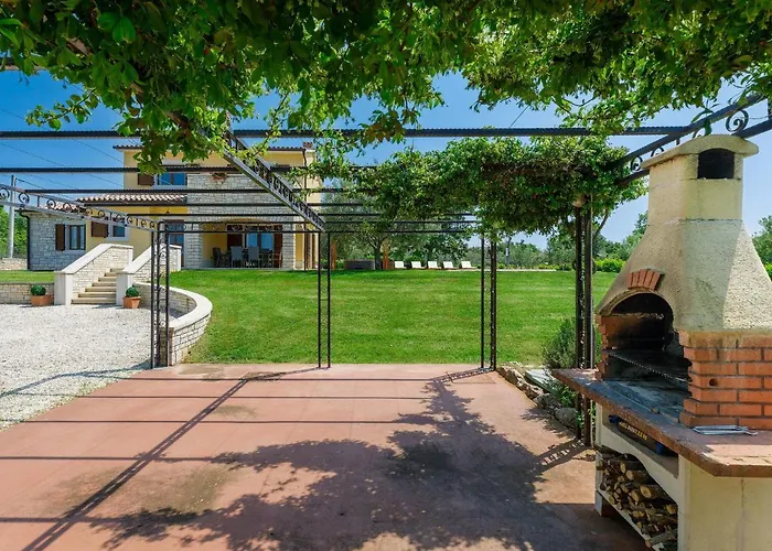 Blog 1 By Interhome Villa Vošteni